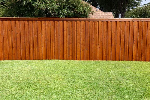 Timber fence contractors Stirling and Dunblane 