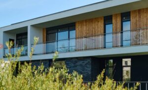 Glass Balustrade Fitters Stirling